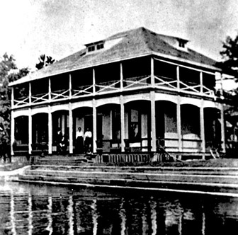 Photo of Stranahan Home, 1906. 